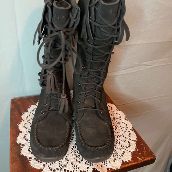 Womens 6 BLACK SUED SIDE ZIP LACE UP FRONT FRINGE TRIM MOCCASIN TALL BOOTS GC - Picture 5 of 6